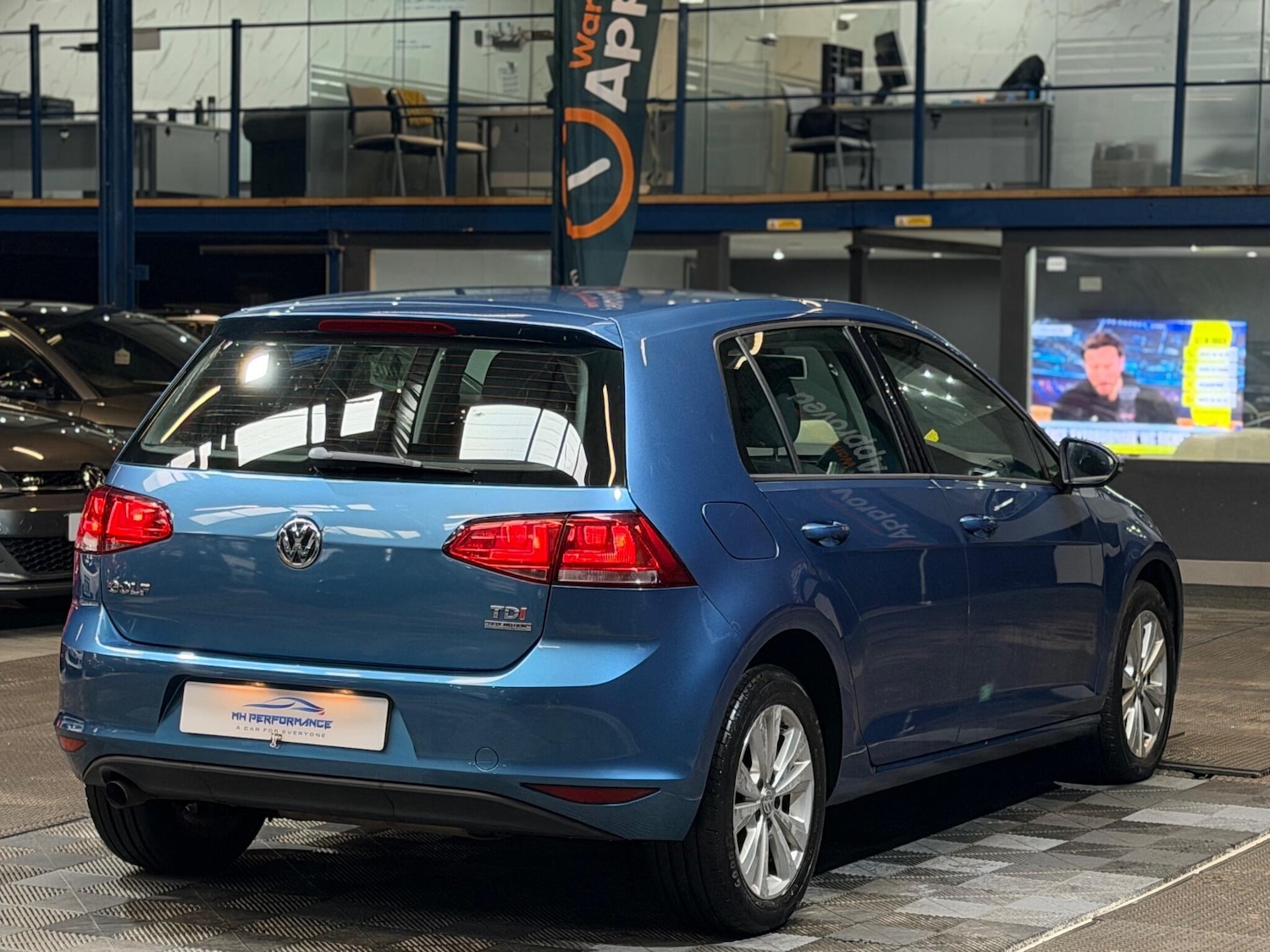 Used Volkswagen Golf 2013 for sale - 76899701: Photo 4