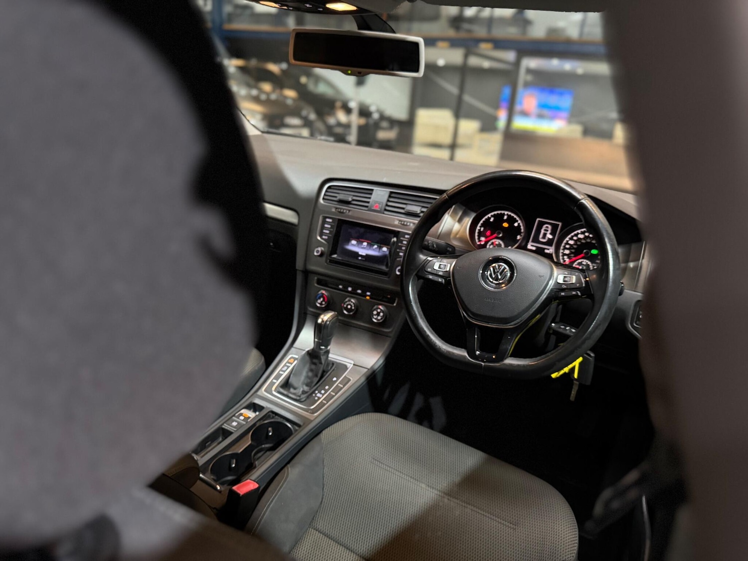 Used Volkswagen Golf 2013 for sale - 76899701: Photo 45