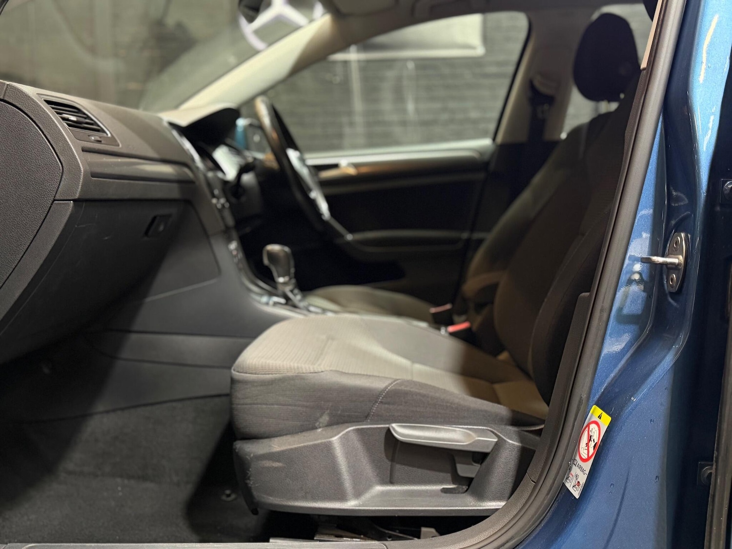 Used Volkswagen Golf 2013 for sale - 76899701: Photo 53