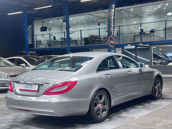 Used Mercedes-Benz CLS 2011 for sale - 75302217: Photo 23