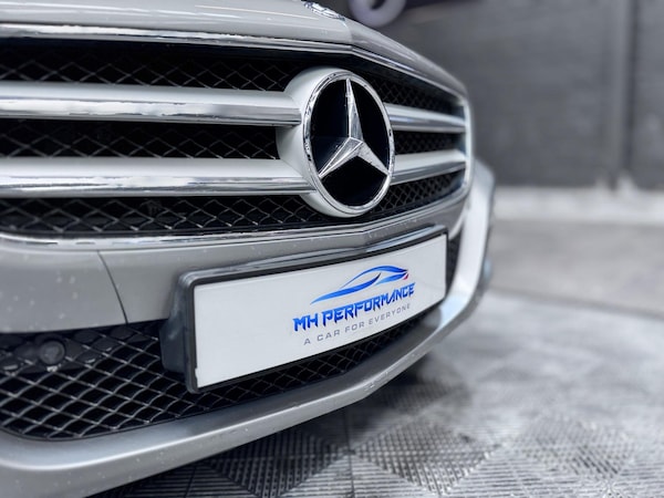 Used Mercedes-Benz CLS 2011 for sale - 75302217: Photo 38