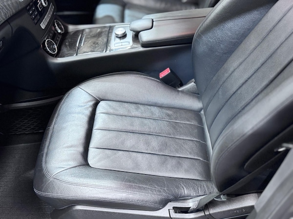 Used Mercedes-Benz CLS 2011 for sale - 75302217: Photo 40