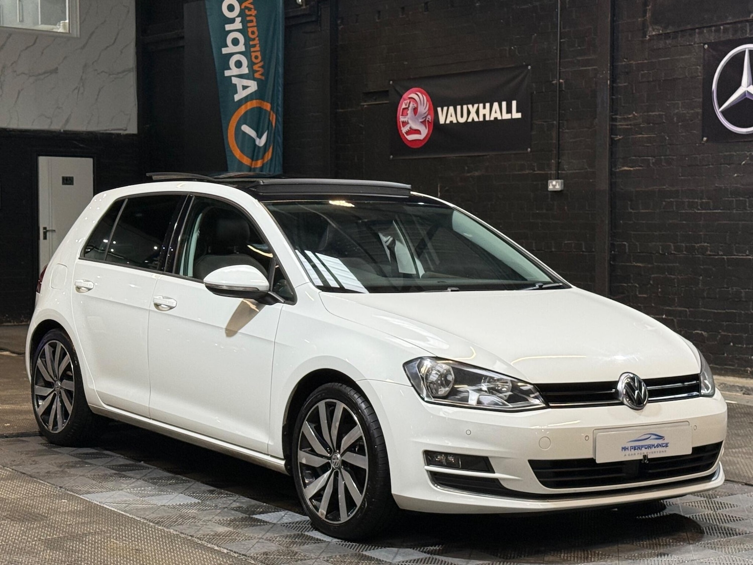 Used Volkswagen Golf 2017 for sale - 76473060: Photo 15