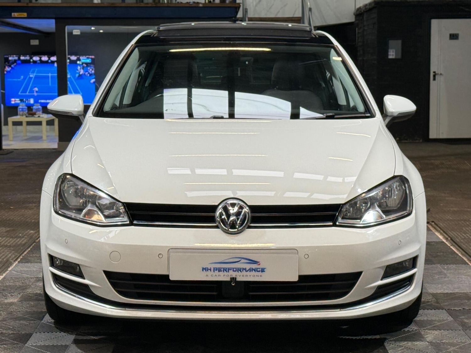 Used Volkswagen Golf 2017 for sale - 76473060: Photo 24