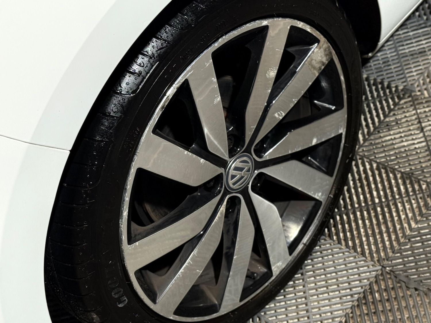 Used Volkswagen Golf 2017 for sale - 76473060: Photo 26