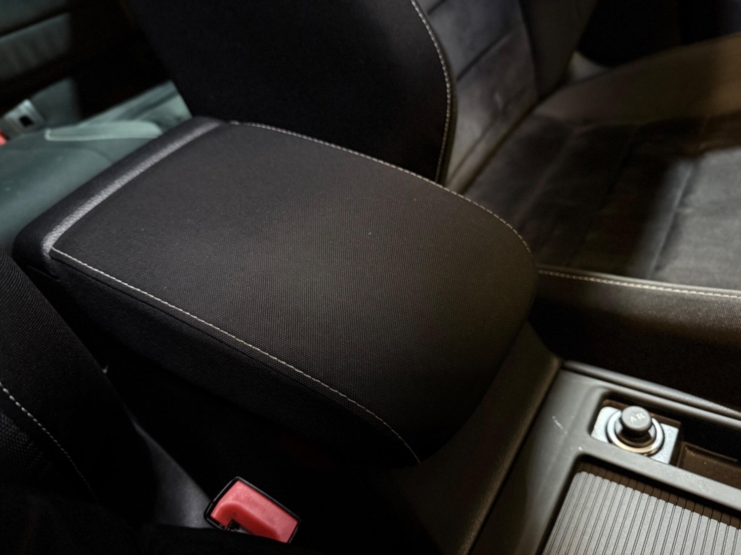 Used Volkswagen Golf 2017 for sale - 76473060: Photo 34