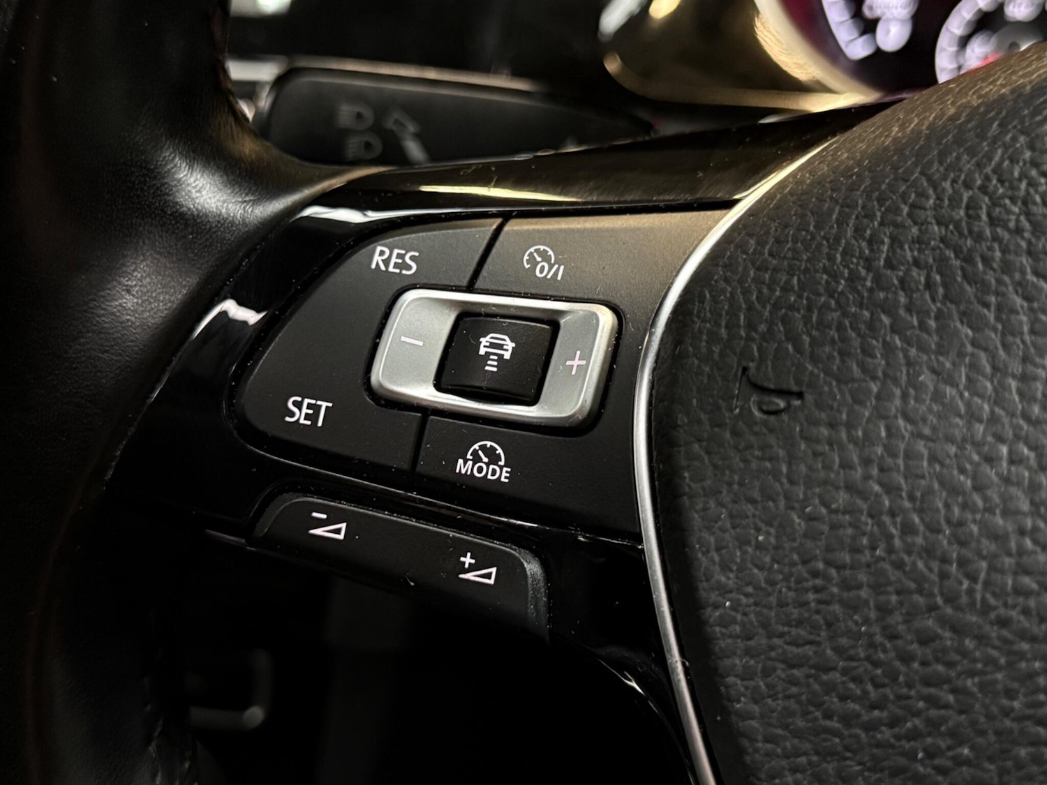 Used Volkswagen Golf 2017 for sale - 76473060: Photo 46