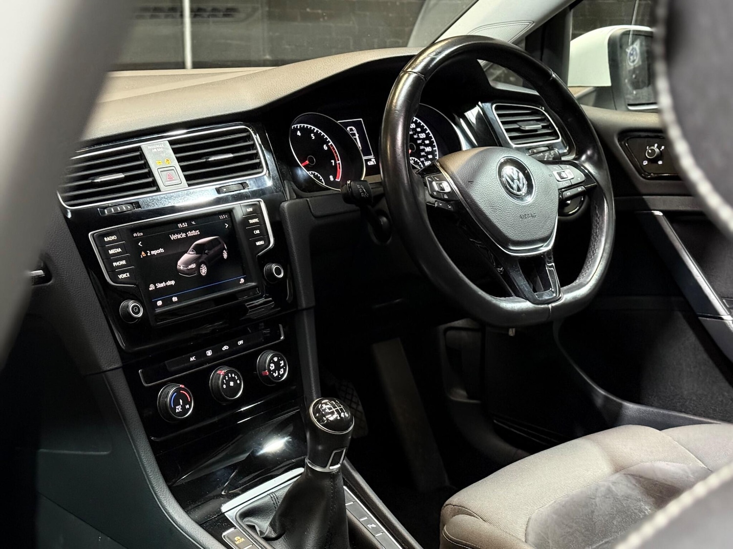 Used Volkswagen Golf 2017 for sale - 76473060: Photo 54