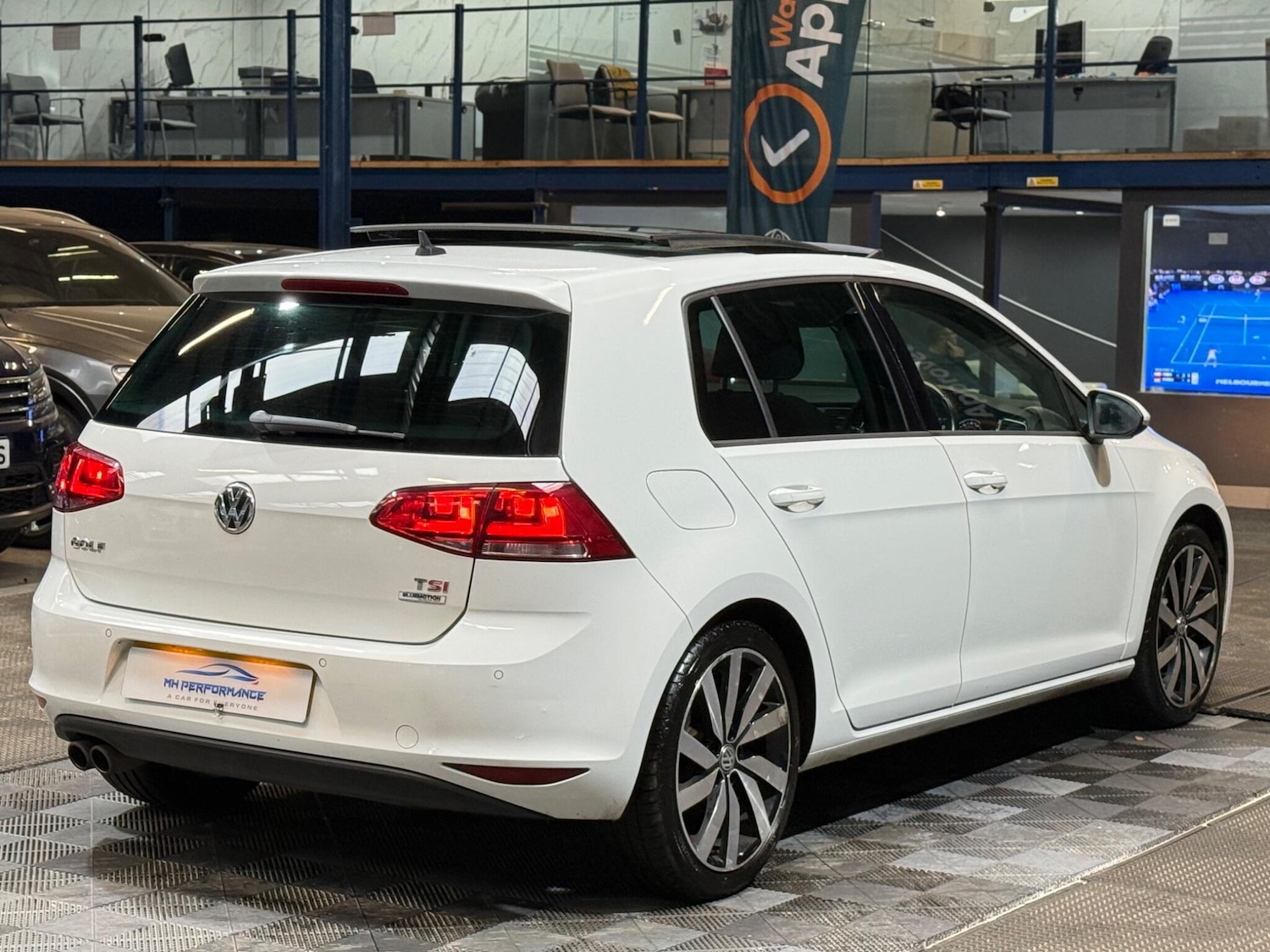 Used Volkswagen Golf 2017 for sale - 76473060: Photo 66