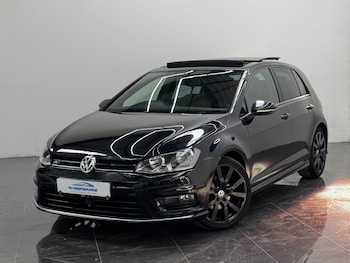 Used Volkswagen Golf 2016 for sale - 79144536: Photo