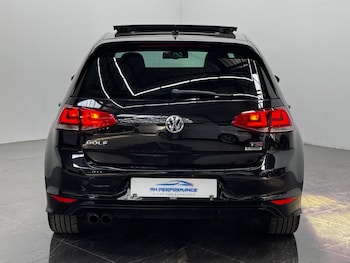 Used Volkswagen Golf 2016 for sale - 79144536: Photo