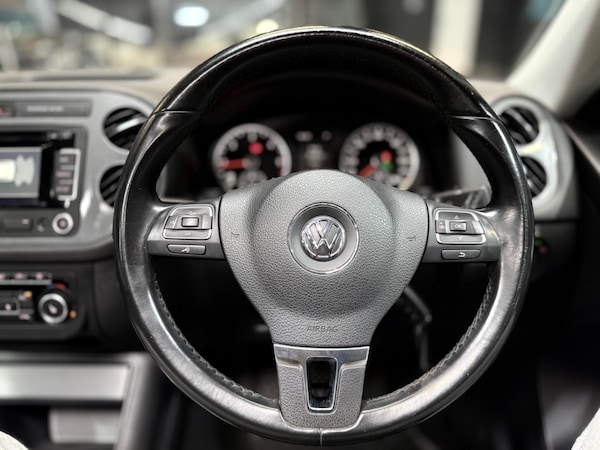 Used Volkswagen Tiguan 2014 for sale - 75302299: Photo 41