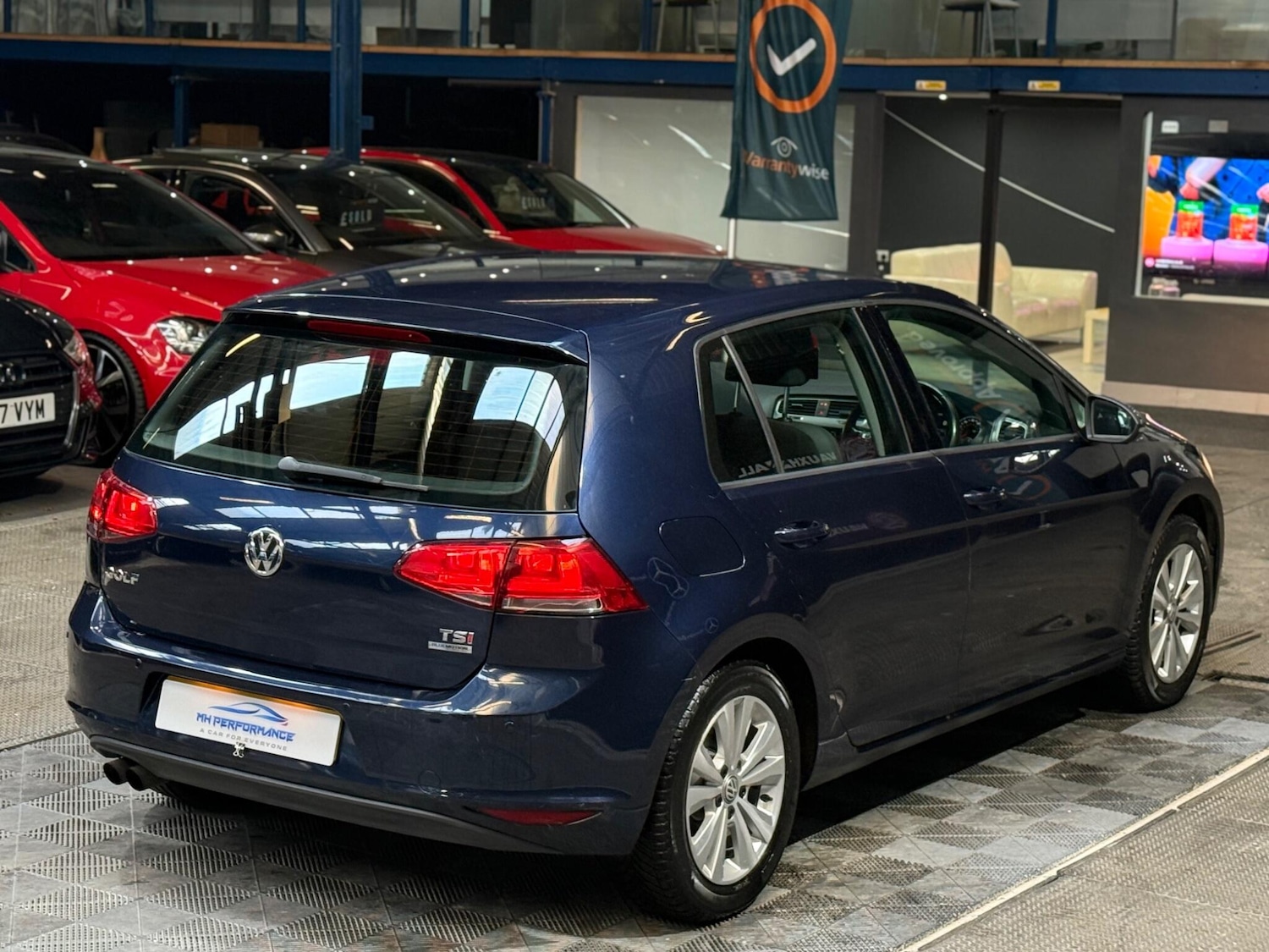 Used Volkswagen Golf 2014 for sale - 76645895: Photo 16