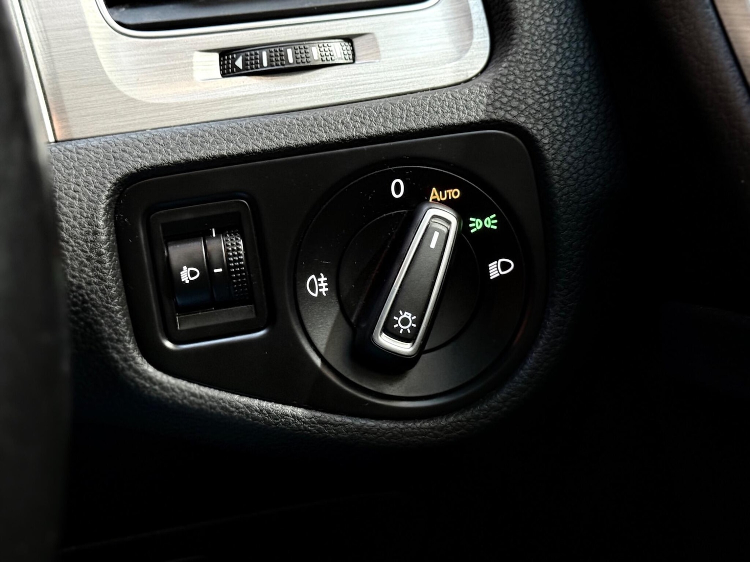 Used Volkswagen Golf 2014 for sale - 76645895: Photo 39