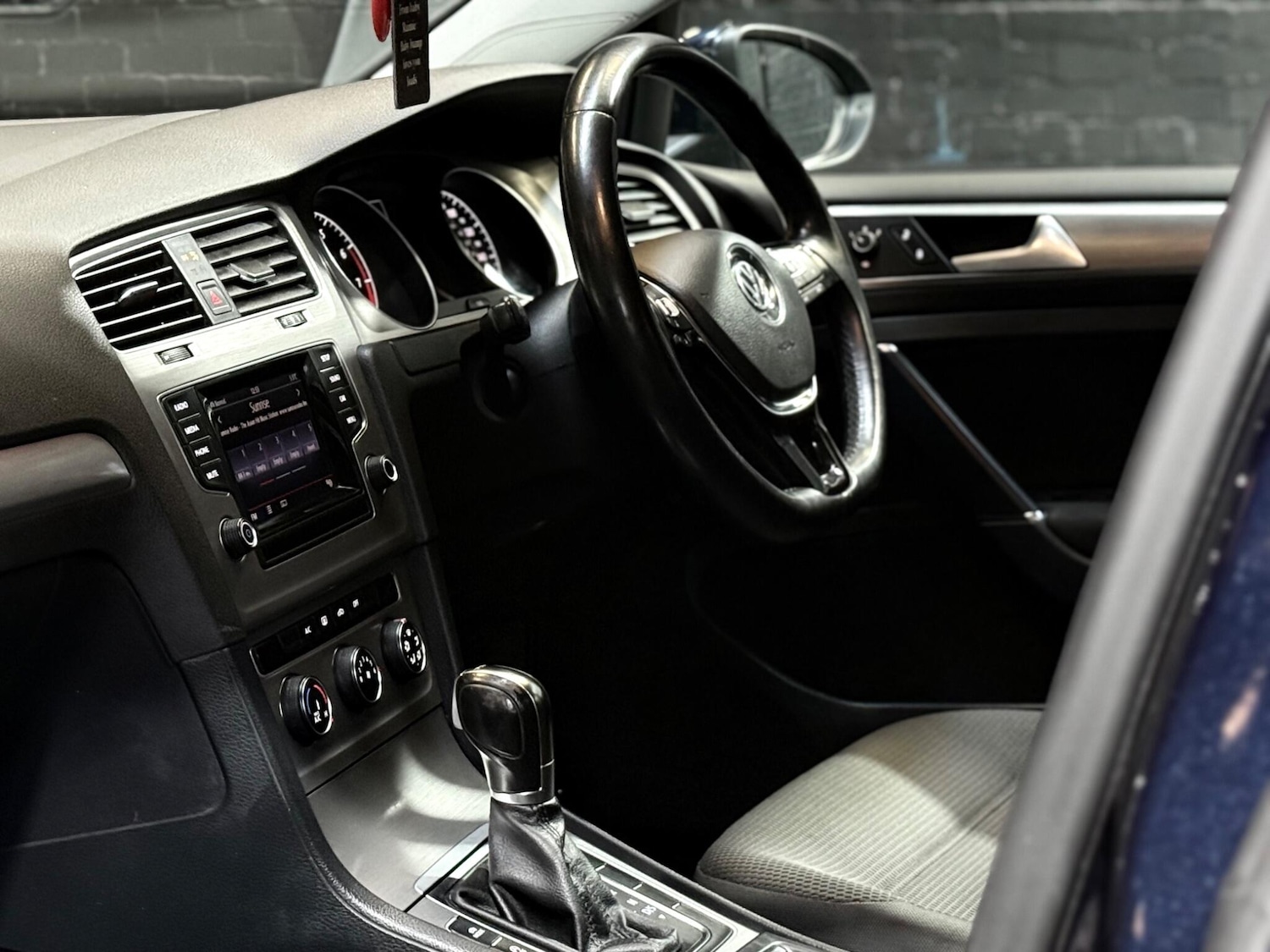 Used Volkswagen Golf 2014 for sale - 76645895: Photo 46