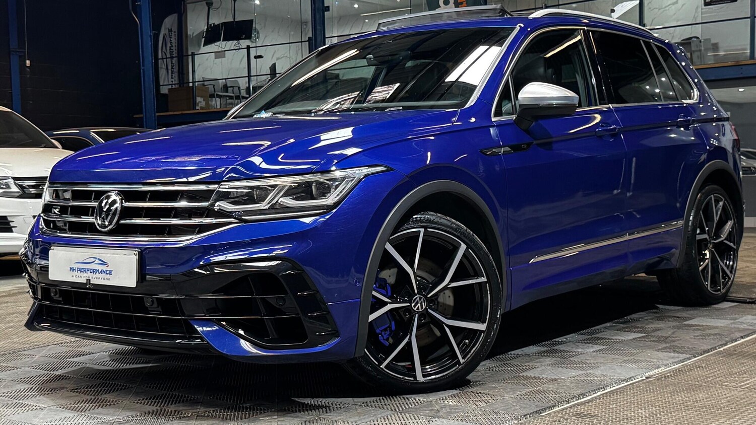 Used Volkswagen Tiguan for sale - 77724115: Photo 14