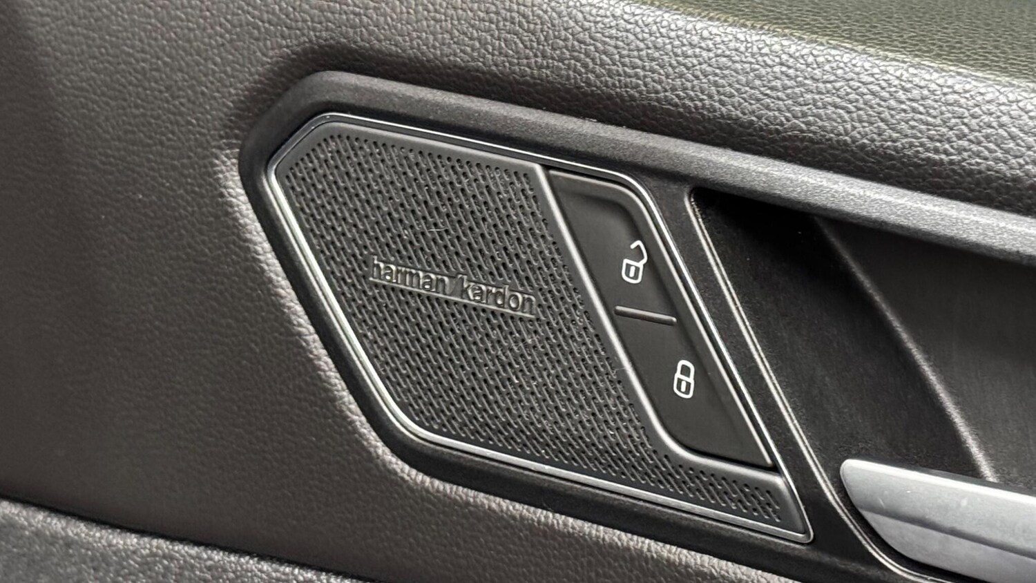 Used Volkswagen Tiguan for sale - 77724115: Photo 69