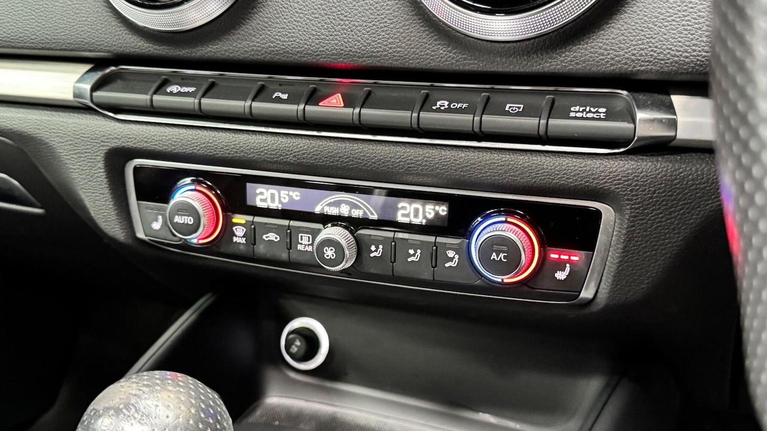 Used Audi A3 2018 for sale - 77853791: Photo 13