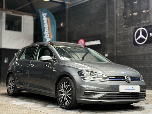 Used Volkswagen Golf 2018 for sale - 75051140: Photo 25