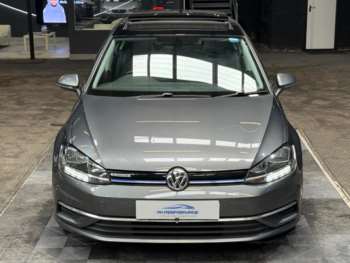 Used Volkswagen Golf 2018 for sale - 75051140: Photo