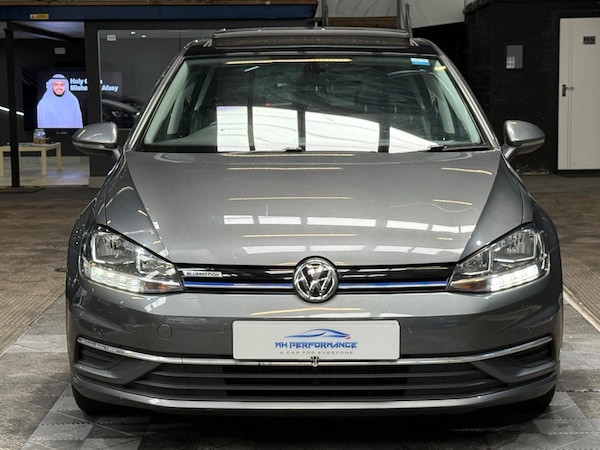 Used Volkswagen Golf 2018 for sale - 75051140: Photo 42