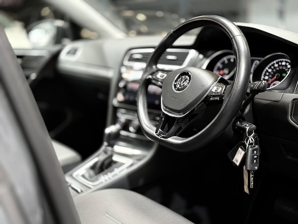 Used Volkswagen Golf 2018 for sale - 75051140: Photo 50
