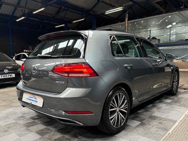 Used Volkswagen Golf 2018 for sale - 75051140: Photo 58
