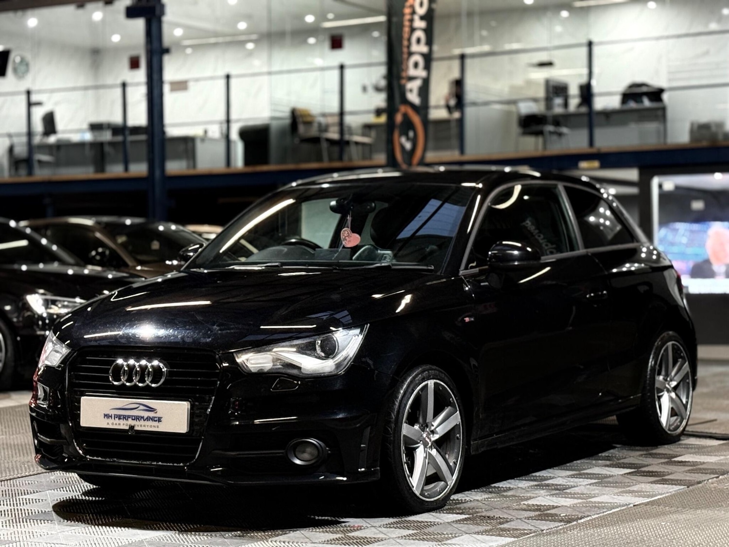 Used Audi A1 2014 for sale - 76965452: Photo 14