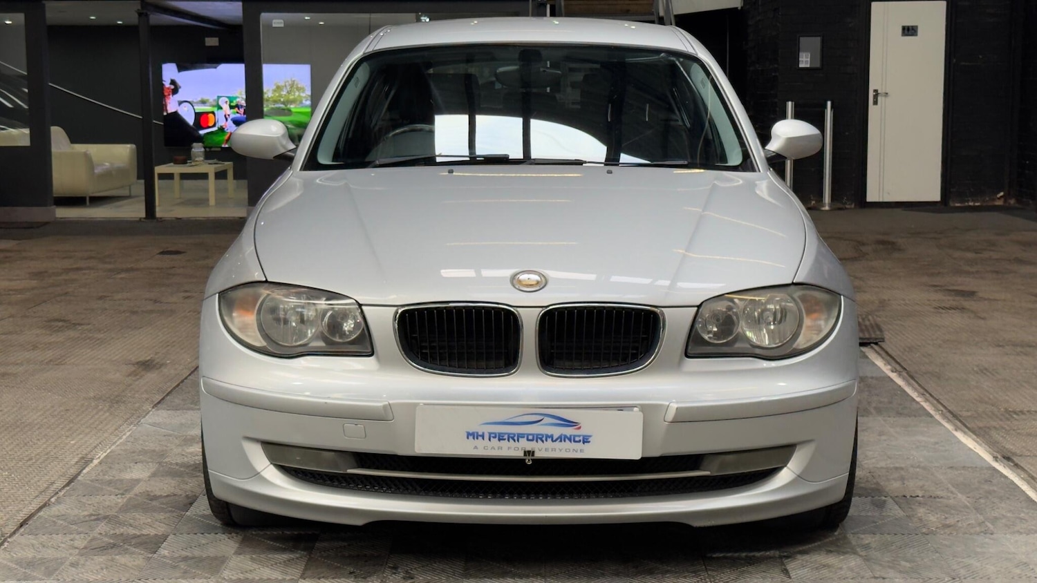 Used BMW 1 Series 2007 for sale - 77909458: Photo 2