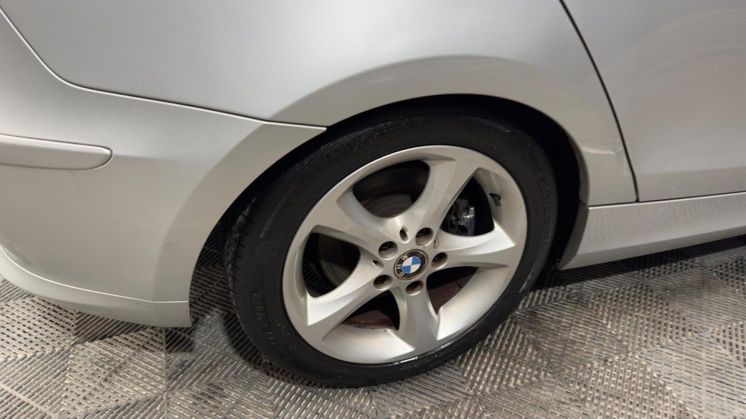 Used BMW 1 Series 2007 for sale - 77909458: Photo 54