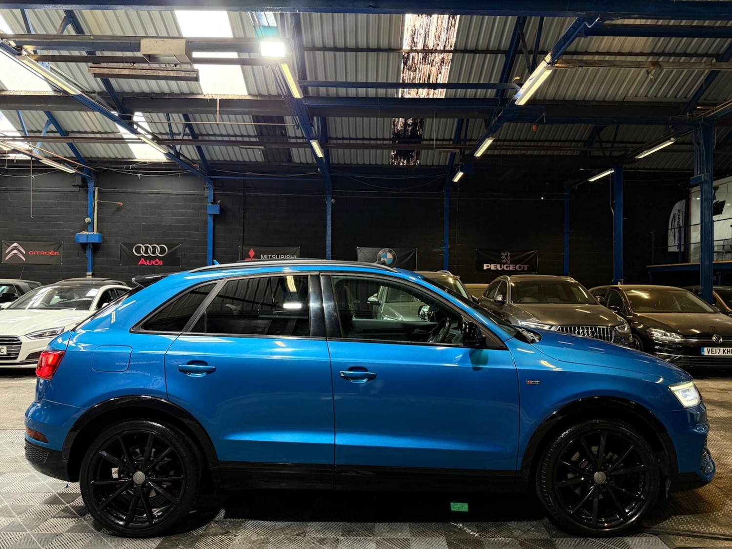 Used Audi Q3 2017 for sale - 76152934: Photo 10