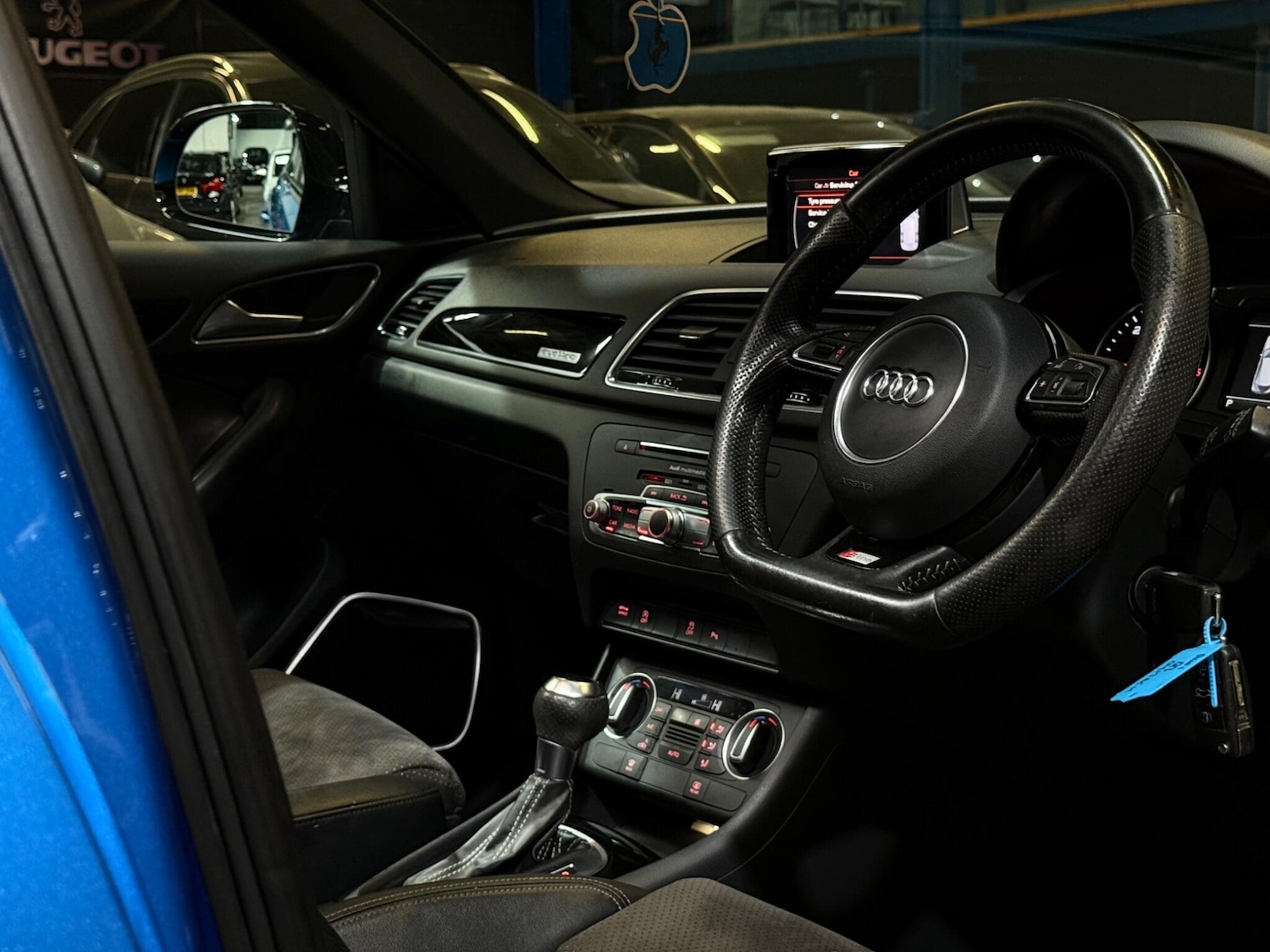 Used Audi Q3 2017 for sale - 76152934: Photo 49