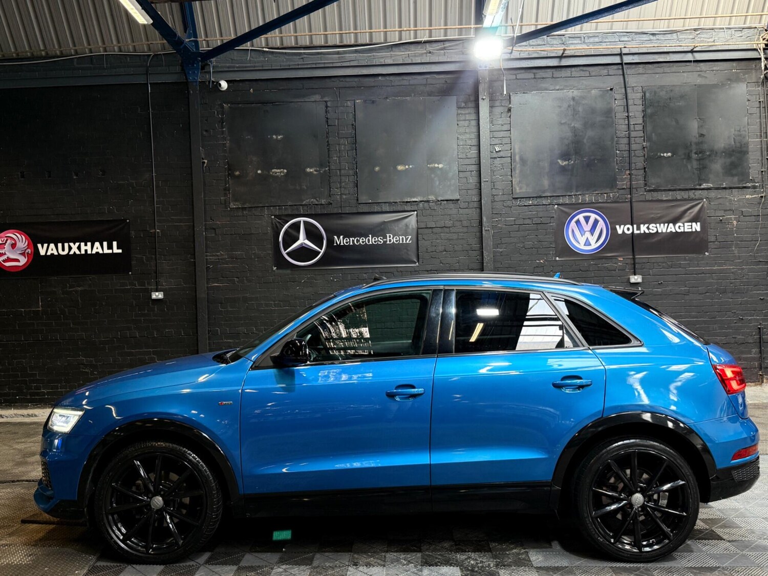 Used Audi Q3 2017 for sale - 76152934: Photo 81