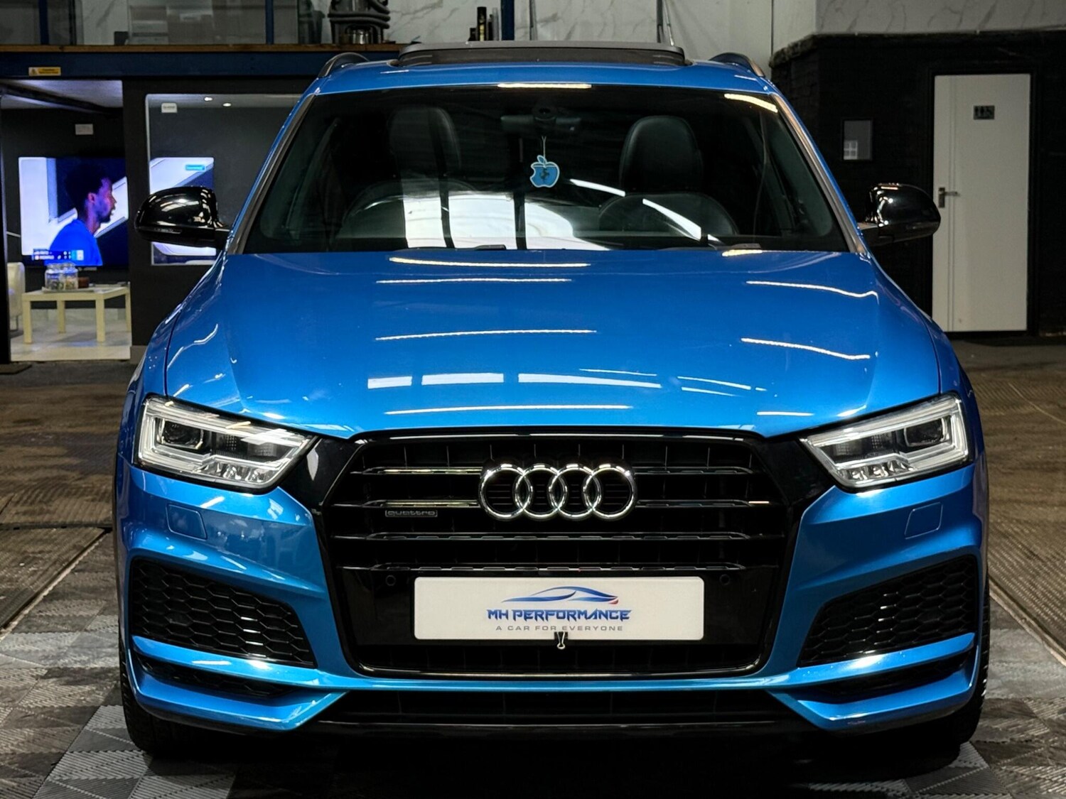 Used Audi Q3 2017 for sale - 76152934: Photo 91