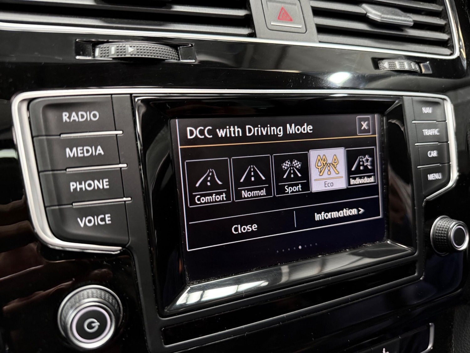 Used Volkswagen Golf 2014 for sale - 76174743: Photo 24