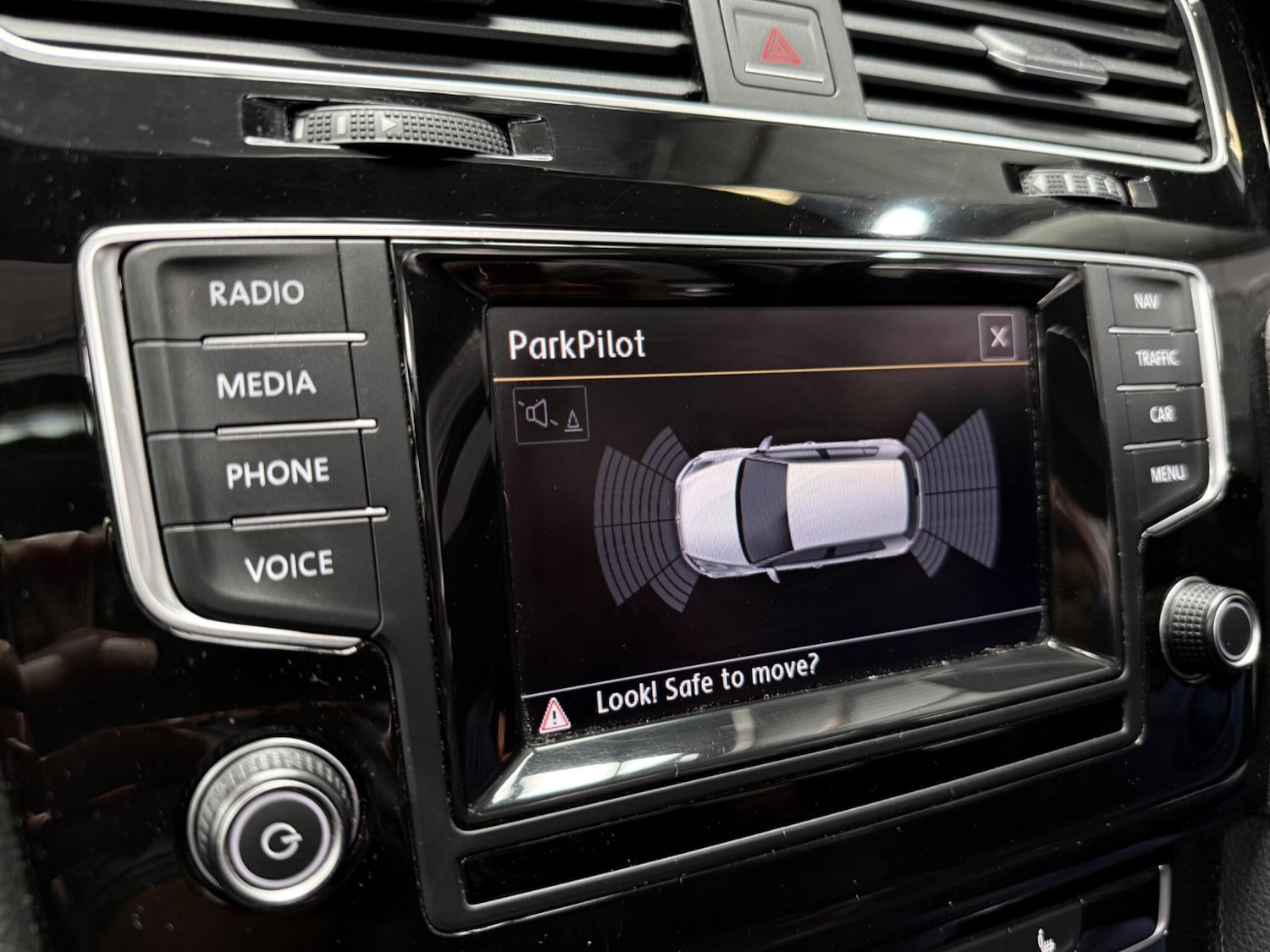 Used Volkswagen Golf 2014 for sale - 76174743: Photo 29