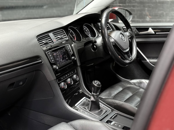 Used Volkswagen Golf 2014 for sale - 76174743: Photo 45