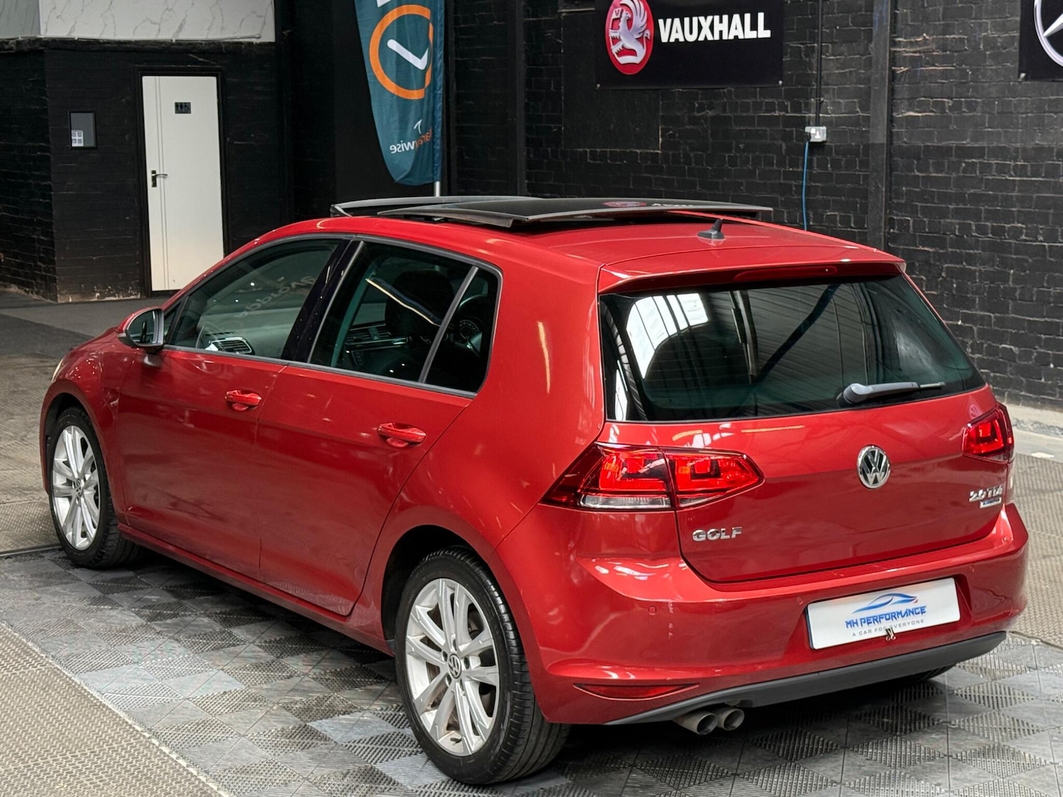 Used Volkswagen Golf 2014 for sale - 76174743: Photo 53
