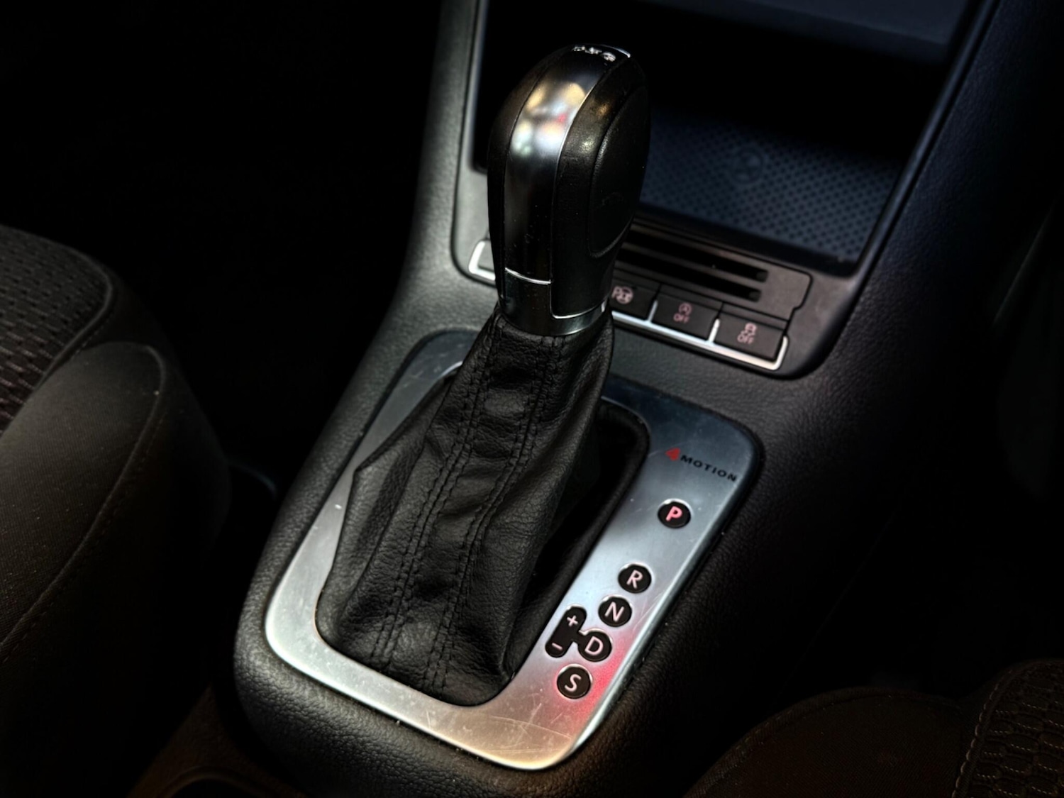 Used Volkswagen Tiguan 2013 for sale - 76153124: Photo 11