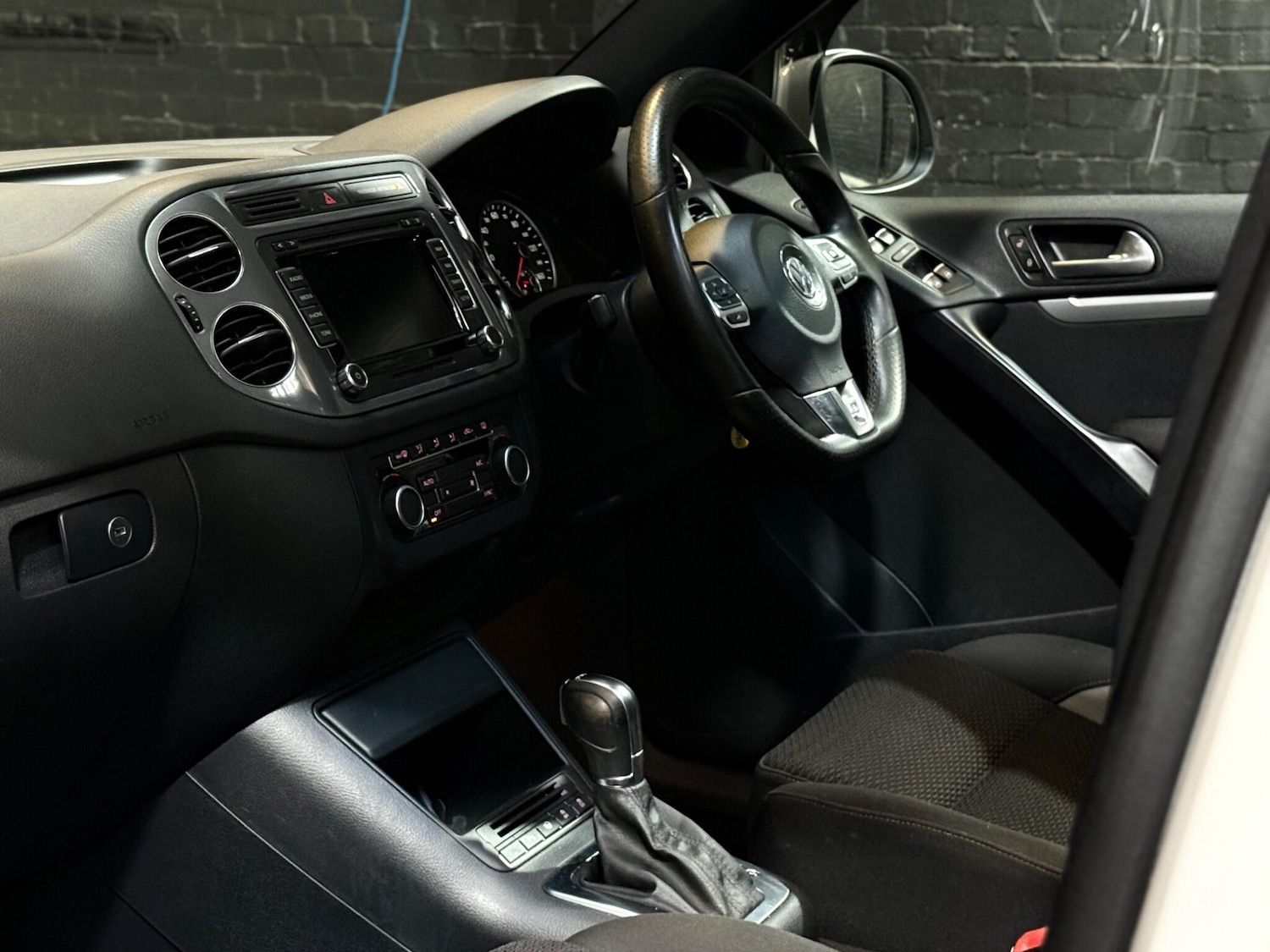 Used Volkswagen Tiguan 2013 for sale - 76153124: Photo 15