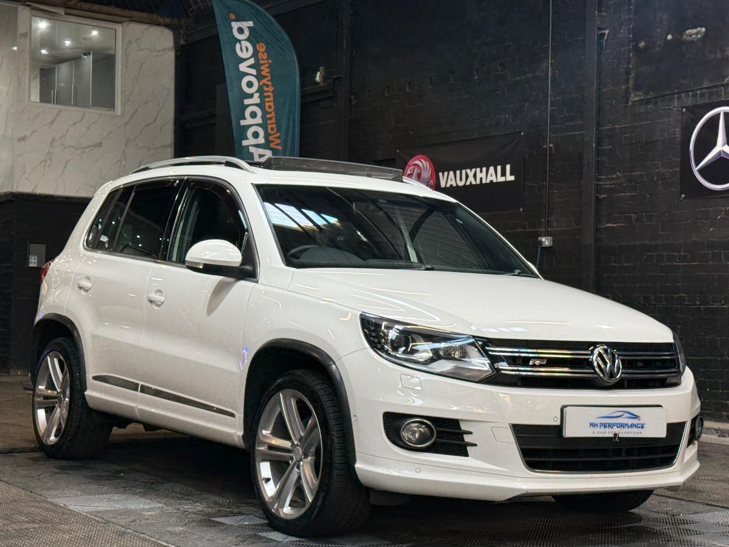 Used Volkswagen Tiguan 2013 for sale - 76153124: Photo 24
