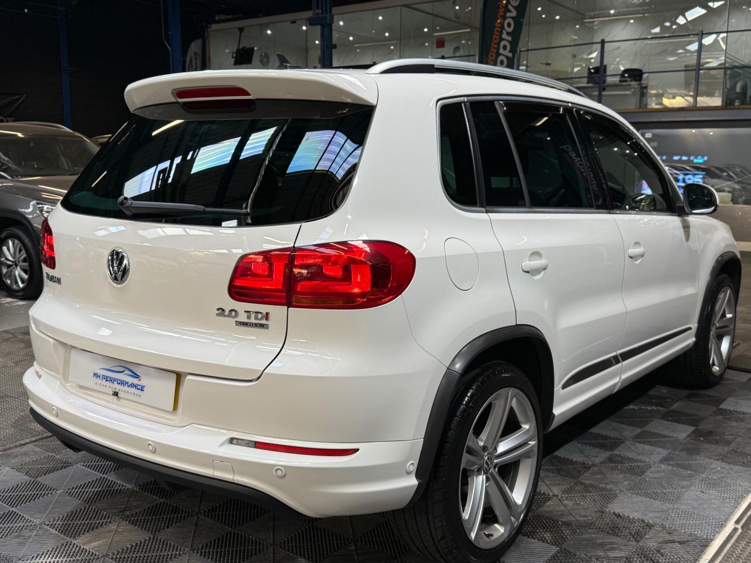 Used Volkswagen Tiguan 2013 for sale - 76153124: Photo 28