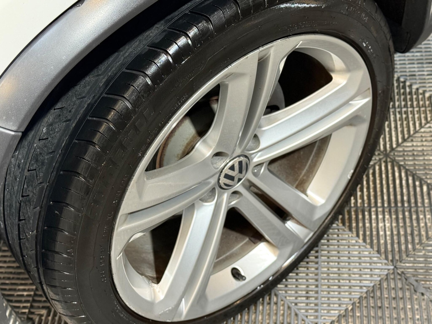 Used Volkswagen Tiguan 2013 for sale - 76153124: Photo 29