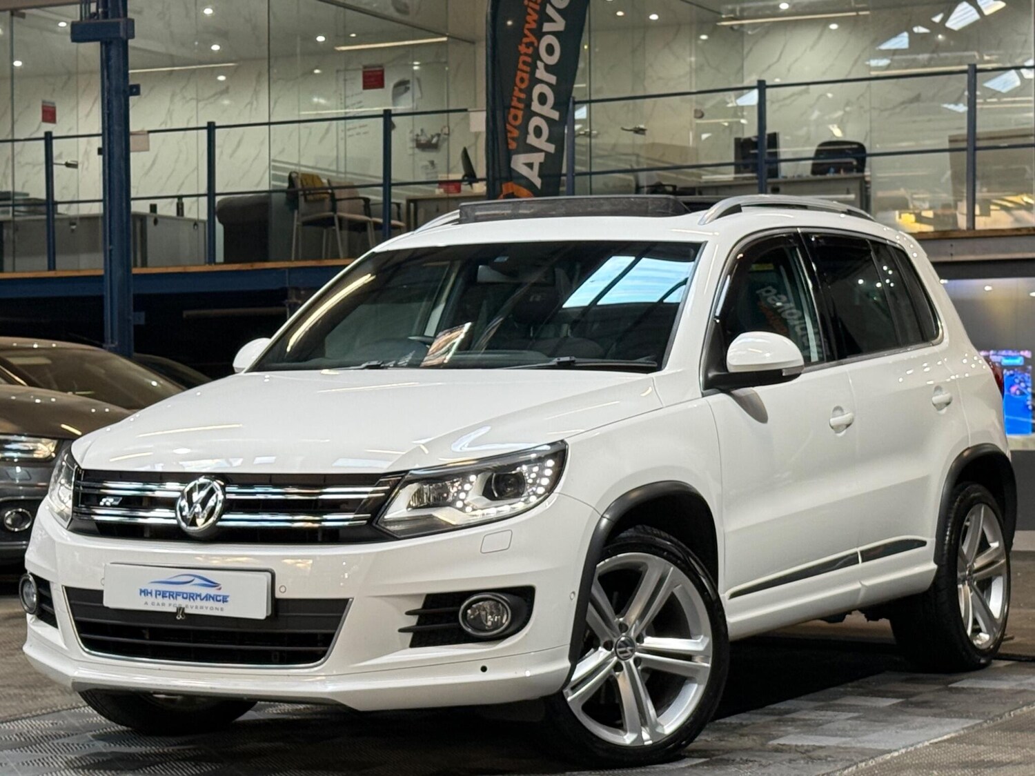 Used Volkswagen Tiguan 2013 for sale - 76153124: Photo 57