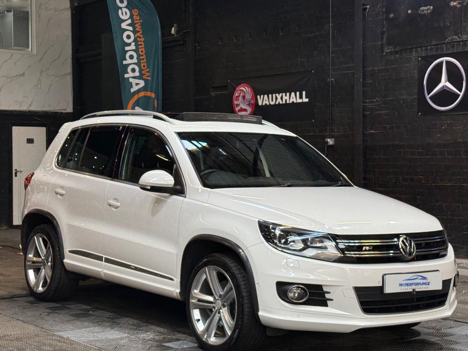 Used Volkswagen Tiguan 2013 for sale - 76153124: Photo 65