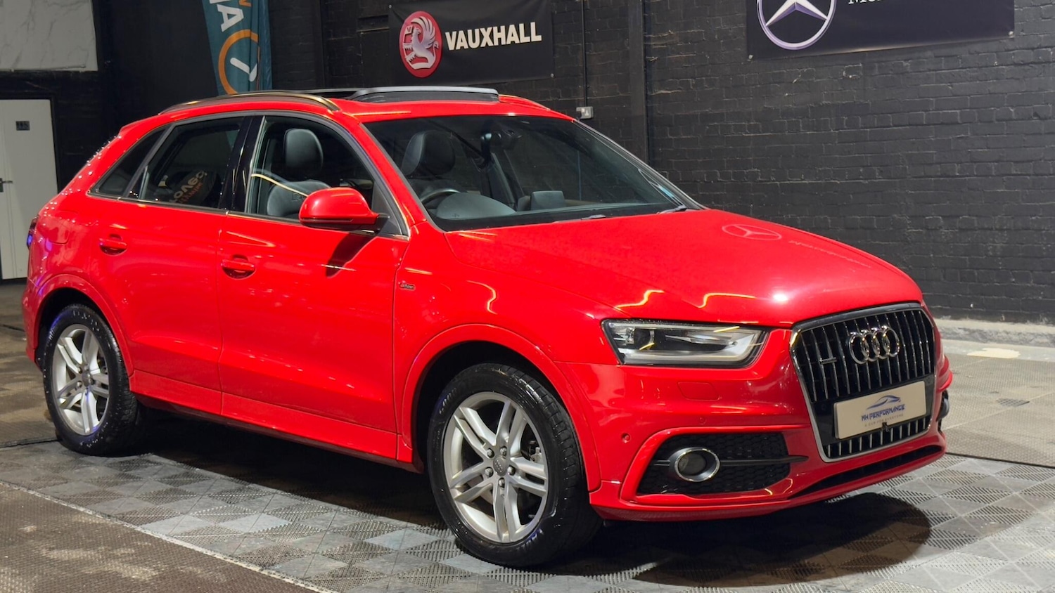 Used Audi Q3 2014 for sale - 76975799: Photo 34
