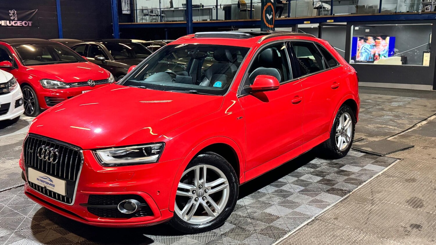 Used Audi Q3 2014 for sale - 76975799: Photo 61