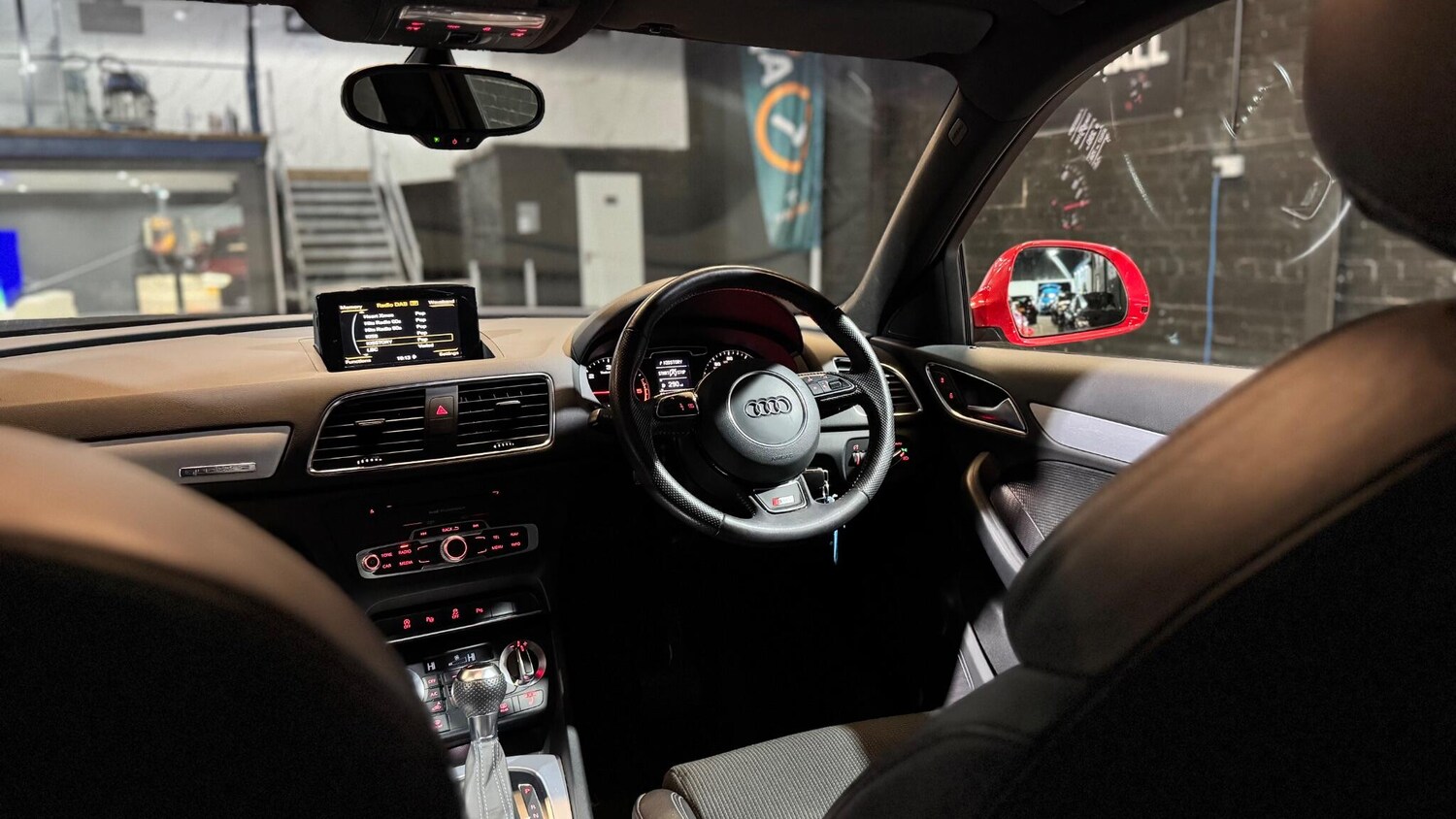 Used Audi Q3 2014 for sale - 76975799: Photo 62