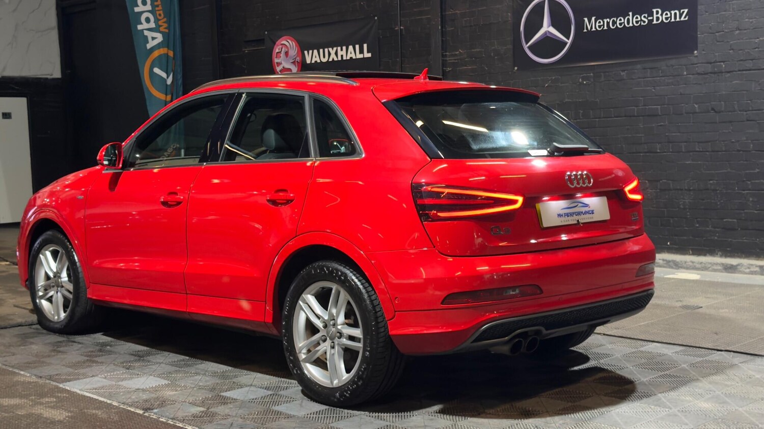 Used Audi Q3 2014 for sale - 76975799: Photo 70