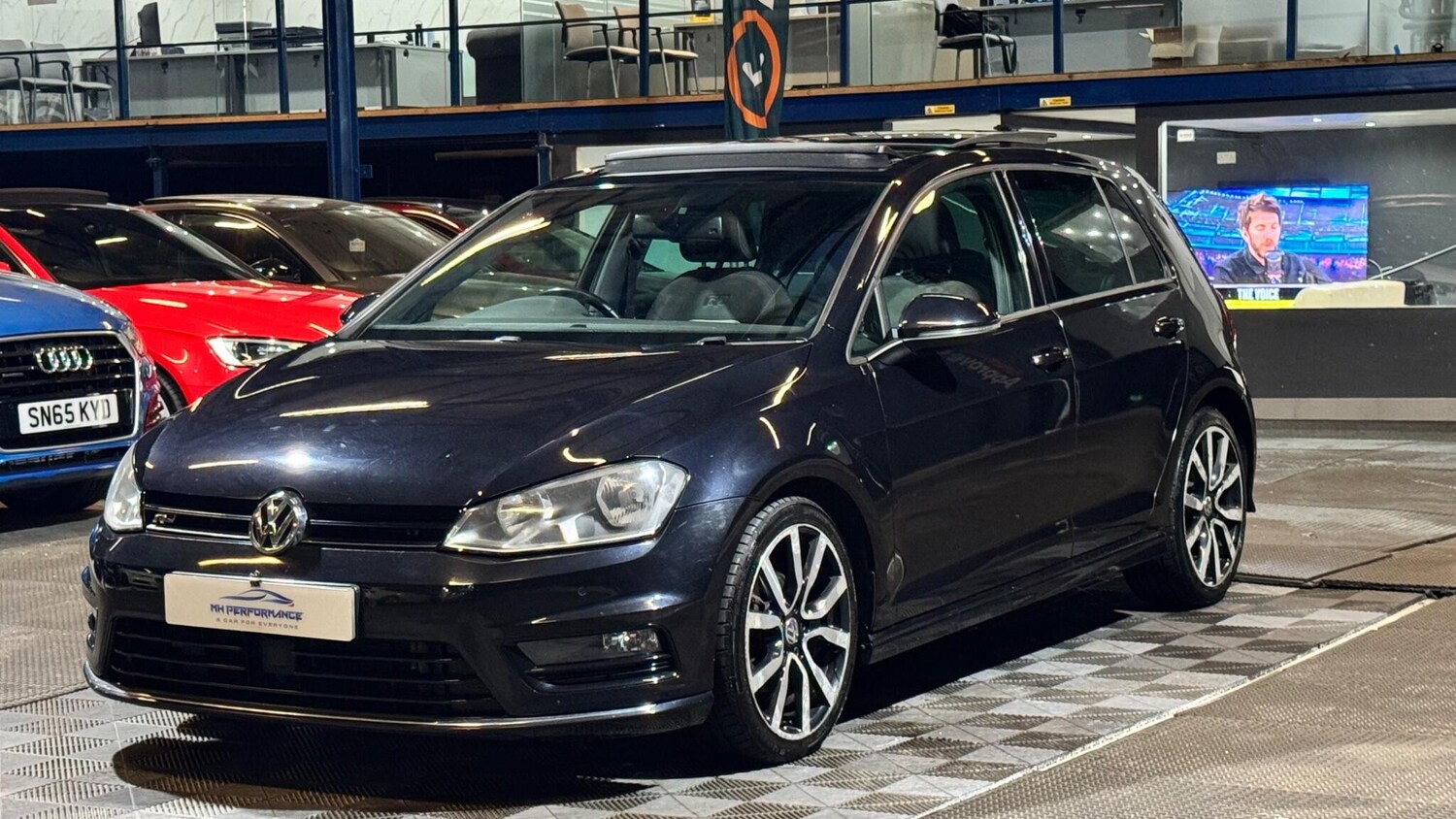 Used Volkswagen Golf 2016 for sale - 77191863: Photo 23